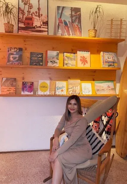 Escort Mallow Isabelle — 5