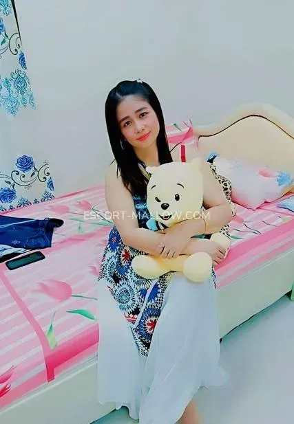 Escort Mallow Amanda — 8