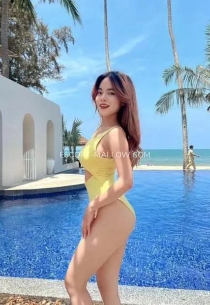 Escort Mallow ciara