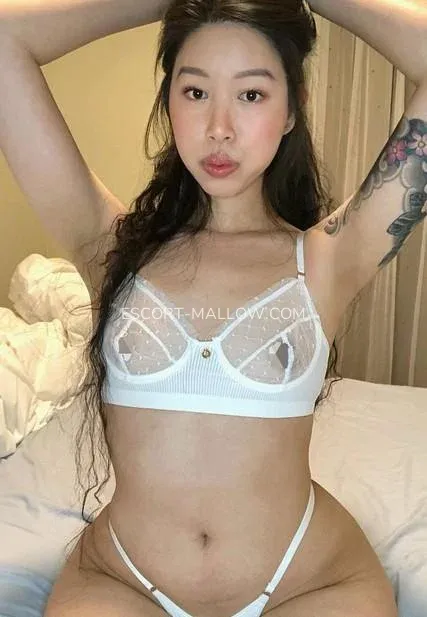Escort Mallow Ulrika — 7