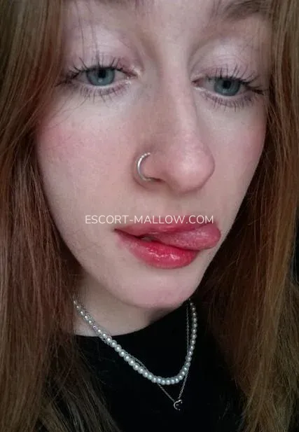 Escort Mallow Anabel — 4