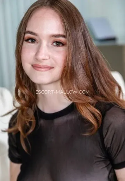 Escort Mallow Delaney — 3