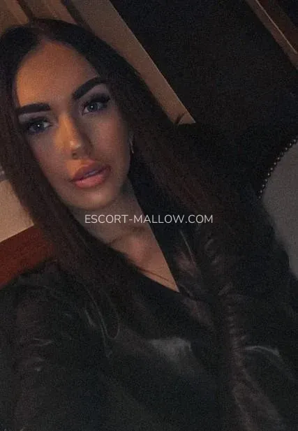 Escort Mallow Erica — 10