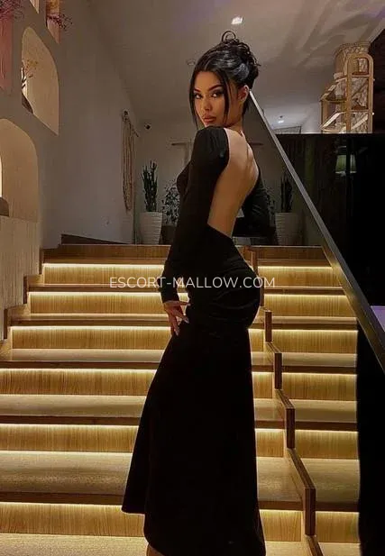 Escort Mallow Ulrika — 5
