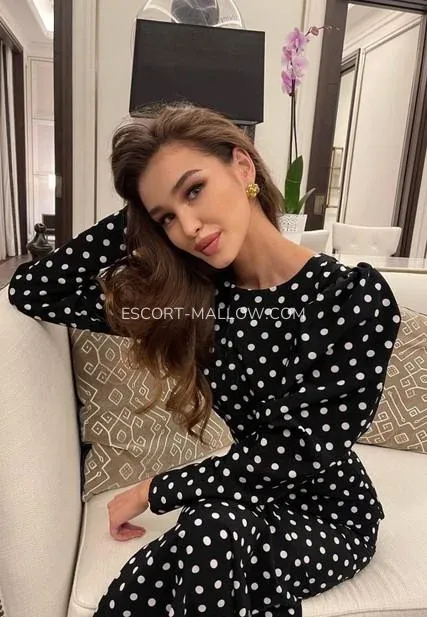 Escort Mallow Caliope — 10