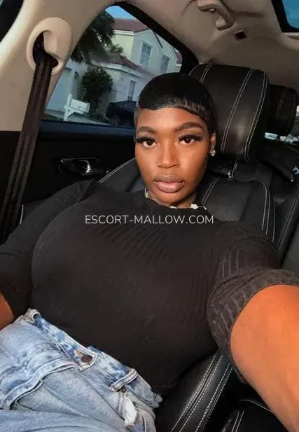 Escort Mallow Danielle — 5