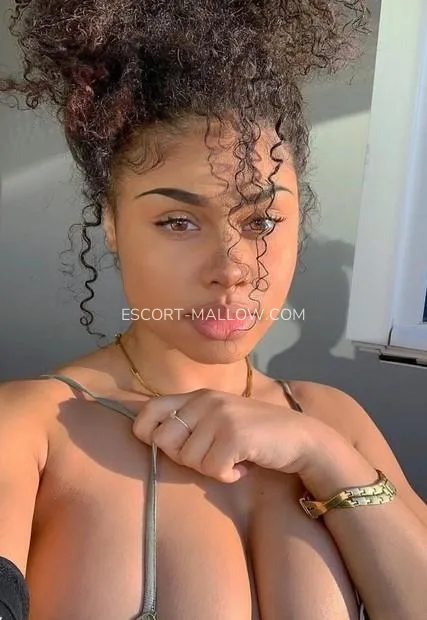 Escort Mallow Kaitlyn — 2