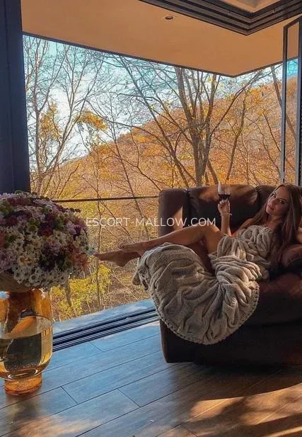 Escort Mallow Klara — 6