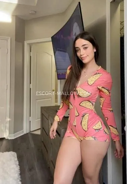 Escort Mallow allison