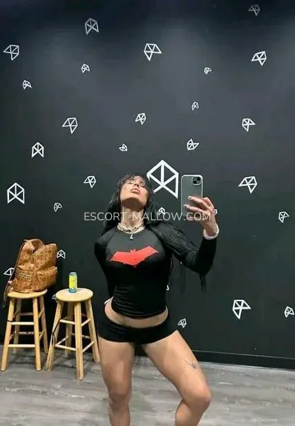 Escort Mallow Angelina — 9