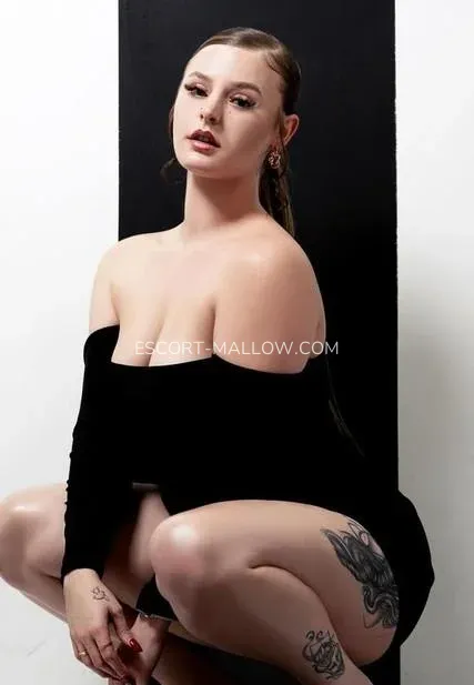 Escort Mallow Zoe — 5