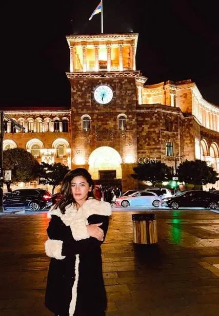 Escort Mallow Ella — 10