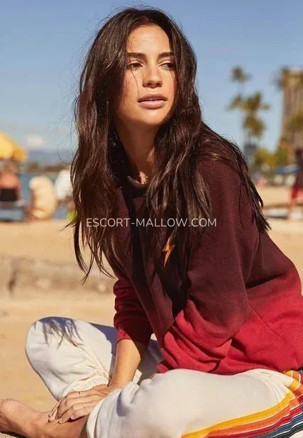 Escort Mallow Astrid — 4