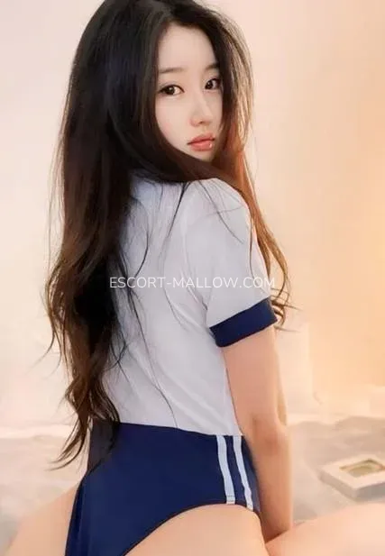 Escort Mallow Elizabeth — 5