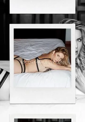 Escort Mallow Melanie — 5
